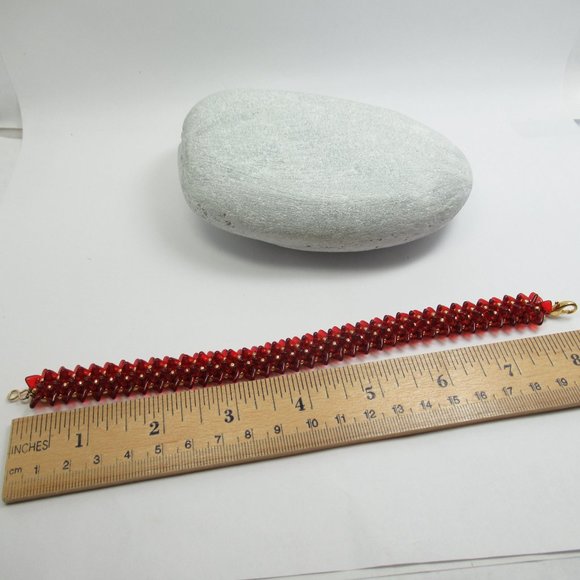 Red and gold handwoven bracelet - Picture 9 of 11